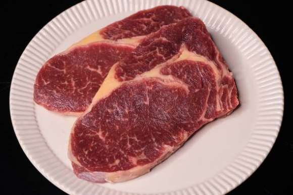 Premium Angus Grassfed Rib Eye 0